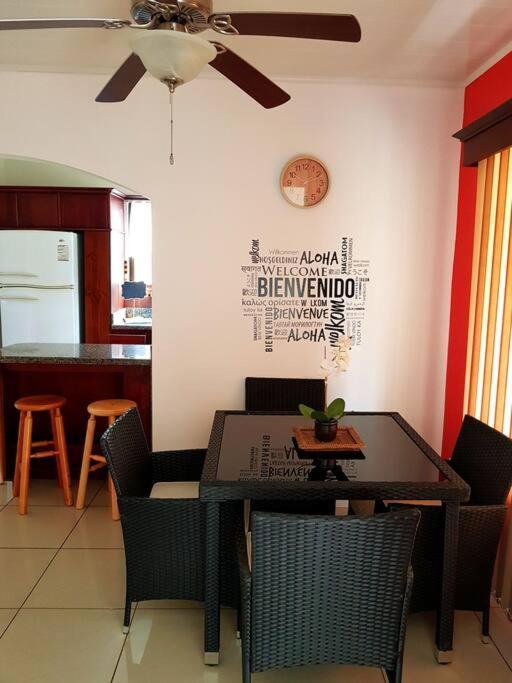 Elegant Villa In La Fortuna With Spacious Backyard Plus Very Private Pool & Parking Exteriér fotografie